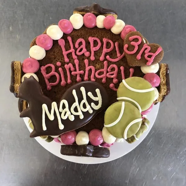 cakes happy birthday maddy