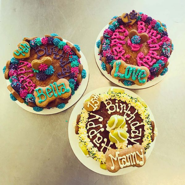 specialty cakes happy birthday sparkles
